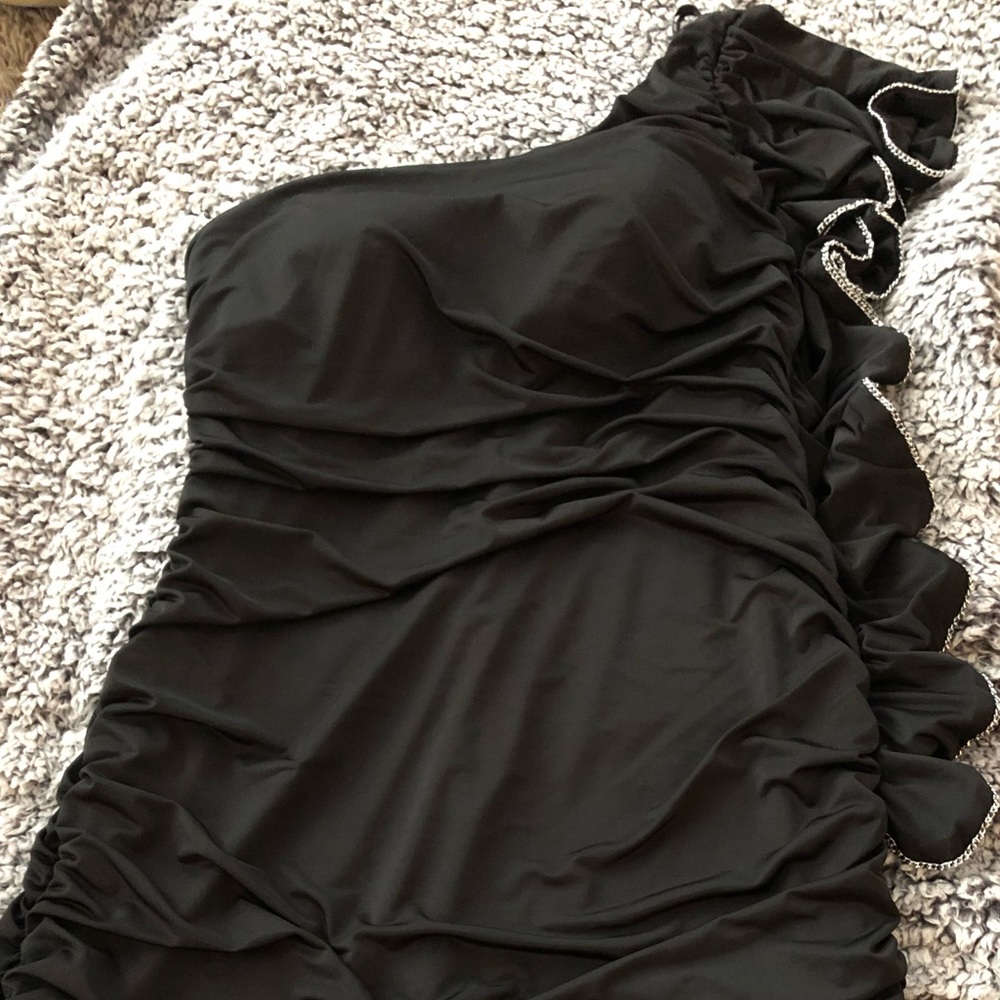 Xoxo black one shoulder dress